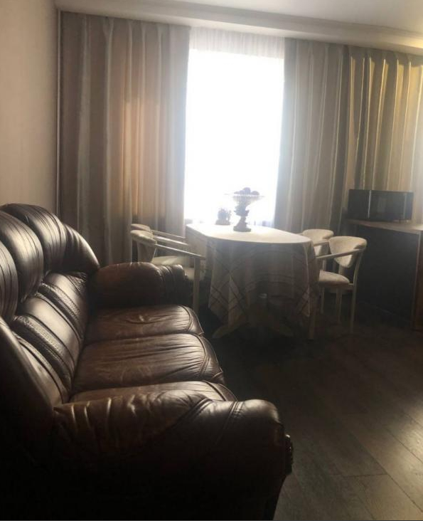Продажа 2-комнатной квартиры 62 м², Каманина ул.