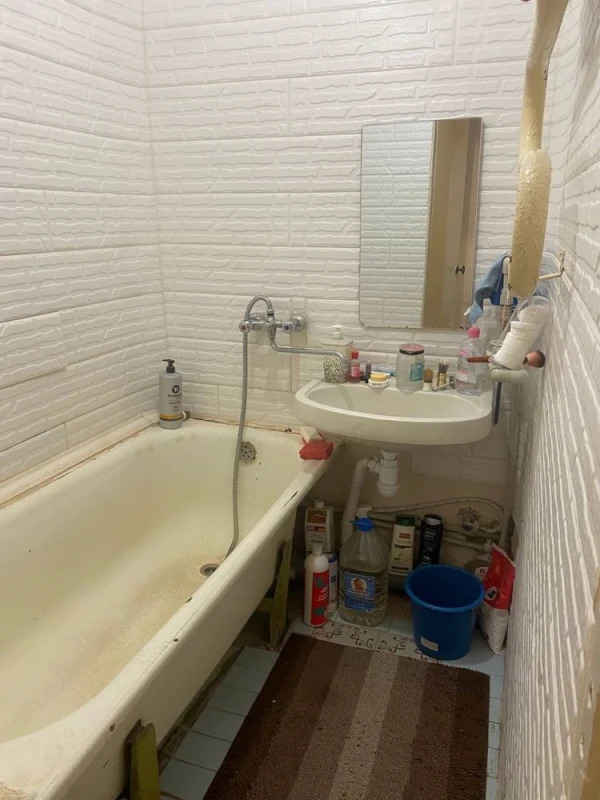 Продаж 2-кімнатної квартири 45 м²