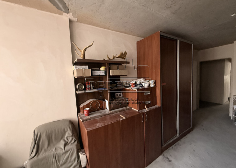 Продажа 1-комнатной квартиры 40 м², Тепличная ул., 48