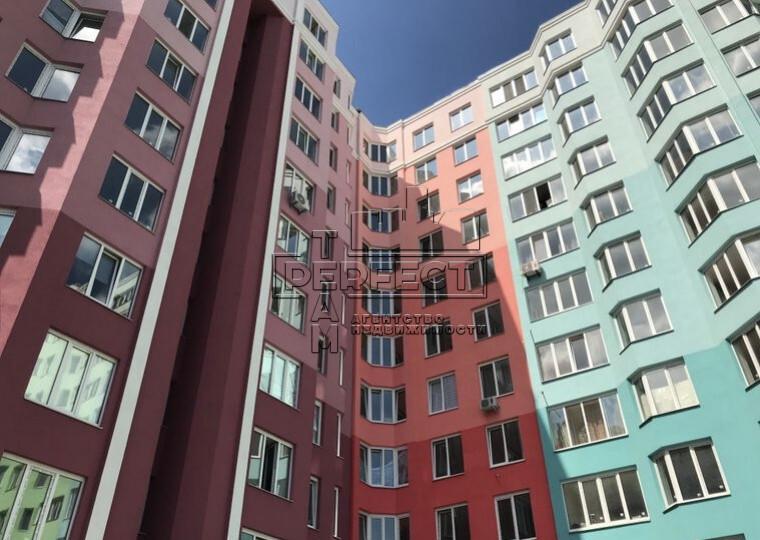 Продажа 1-комнатной квартиры 40 м², Тепличная ул., 48