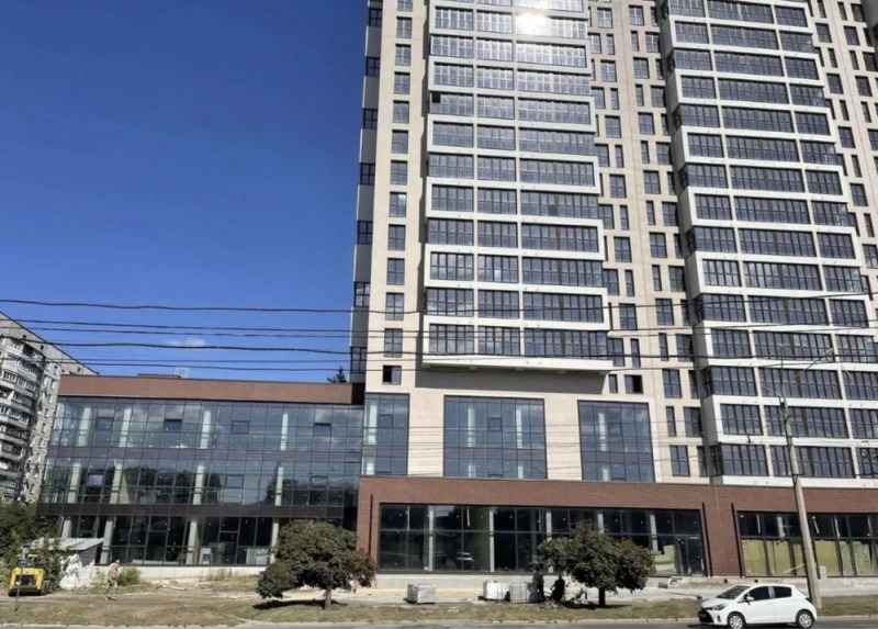 Продажа 2-комнатной квартиры 82 м²