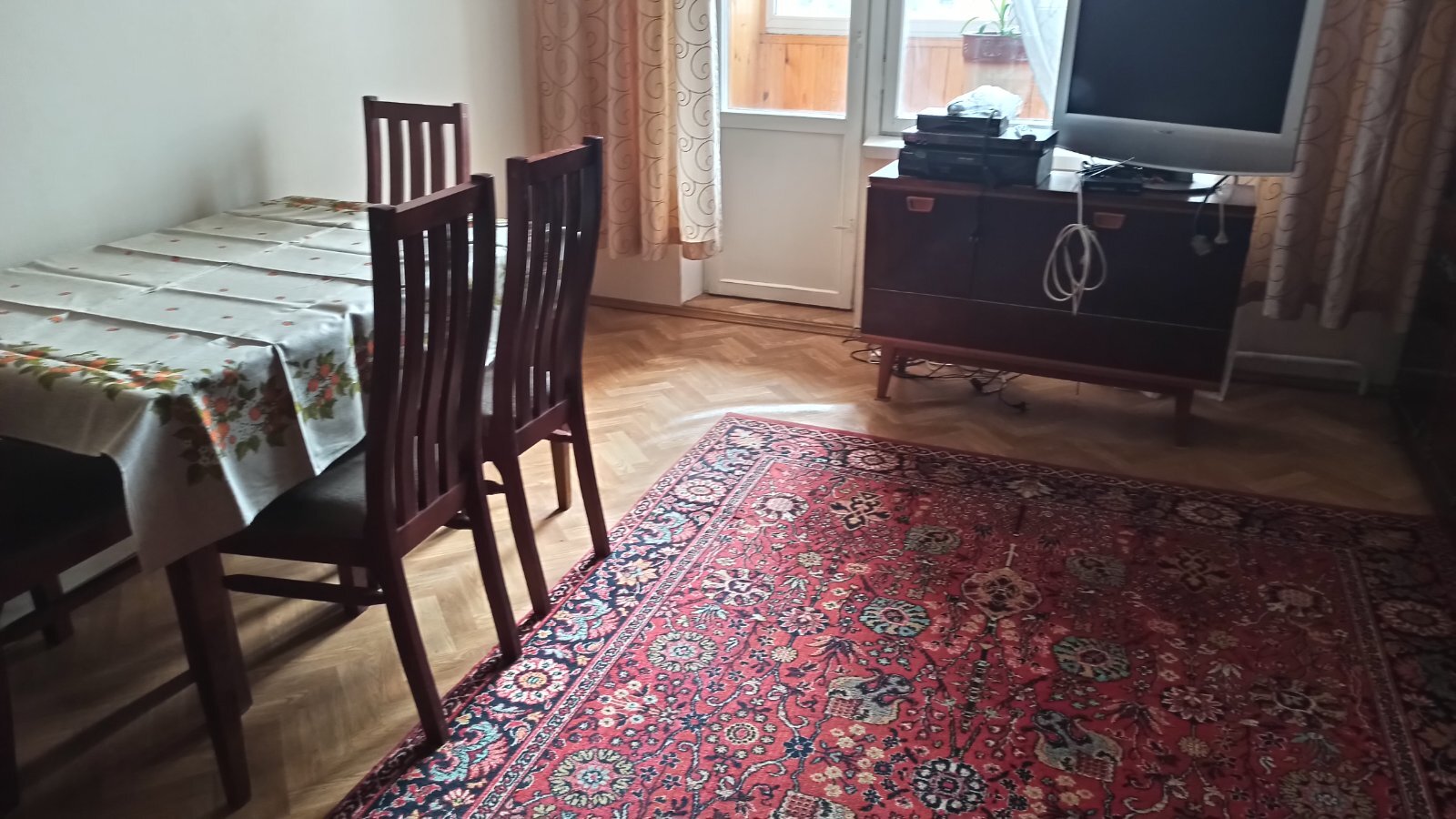 Оренда 3-кімнатної квартири 78 м², Правди просп., 64