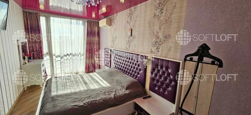 Продажа 3-комнатной квартиры 87 м²