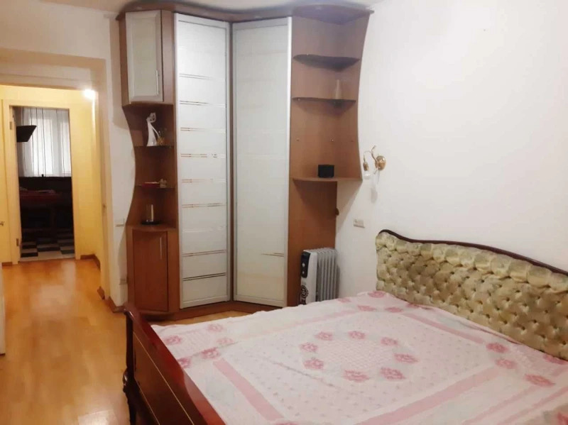 Продажа 2-комнатной квартиры 56 м²