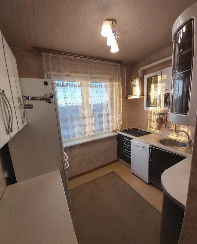 Продажа 3-комнатной квартиры 62 м²