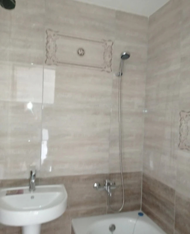 Продажа 2-комнатной квартиры 45 м²