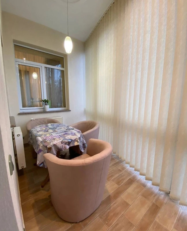 Продажа 3-комнатной квартиры 103 м²