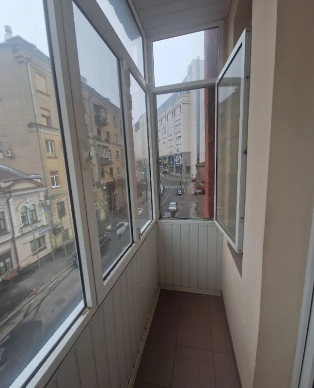Продажа 3-комнатной квартиры 103 м²