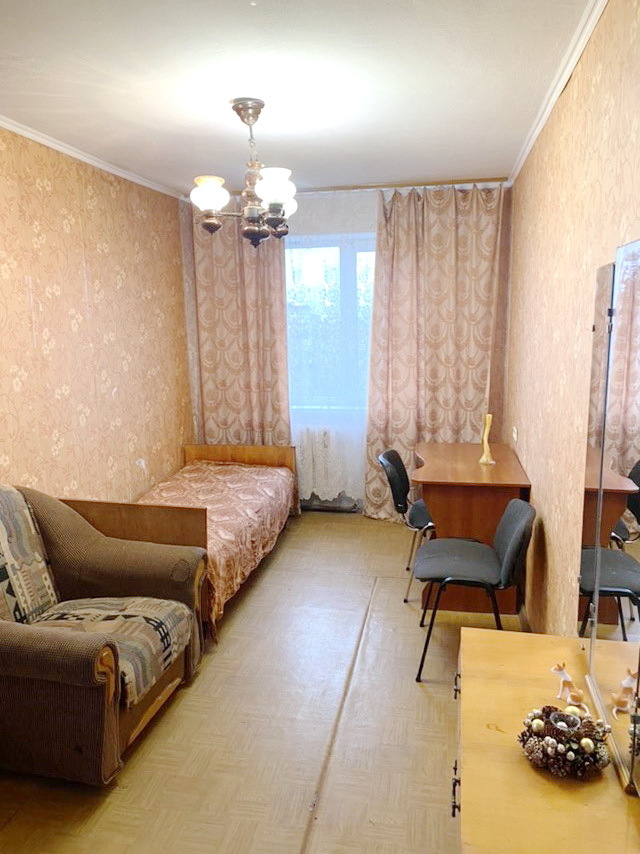 Продажа 2-комнатной квартиры 44 м², Крылова ул.