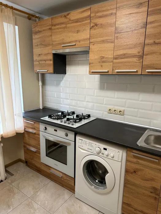 Продажа 2-комнатной квартиры 46 м², Семьи Идзиковских ул.