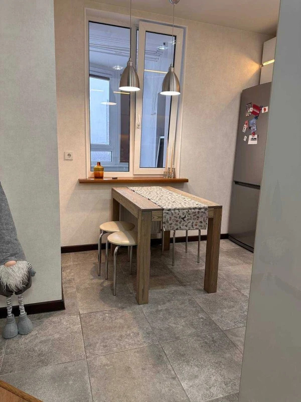 Продажа 1-комнатной квартиры 42 м²