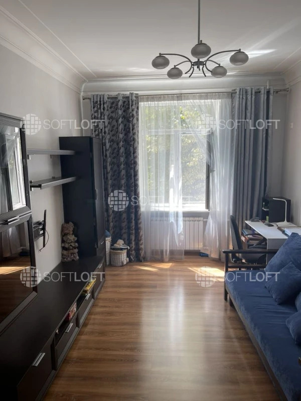 Продажа 2-комнатной квартиры 55 м²