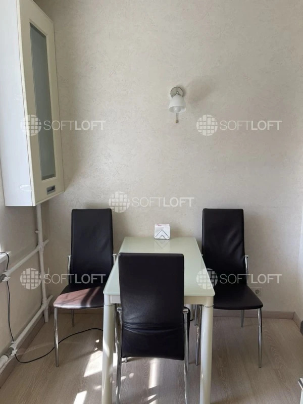 Продажа 2-комнатной квартиры 55 м²