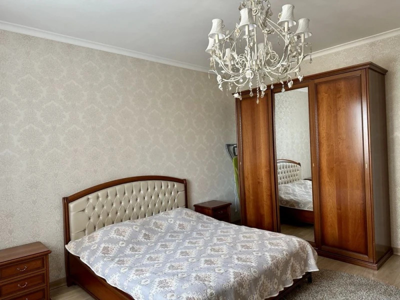 Аренда 1-комнатной квартиры 67 м²