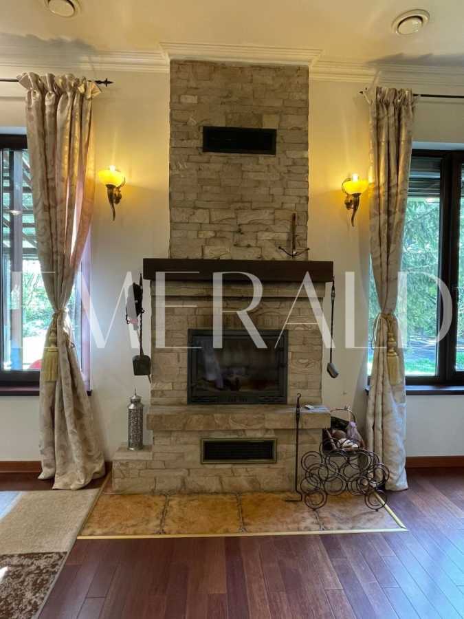 Продаж будинку 244.9 м², Пещаная, 55Е