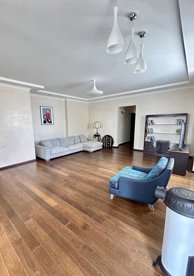 Аренда 3-комнатной квартиры 130 м², Французский бул., 22/2