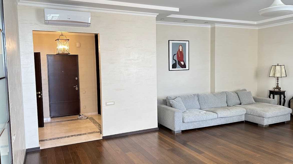 Аренда 3-комнатной квартиры 130 м², Французский бул., 22/2