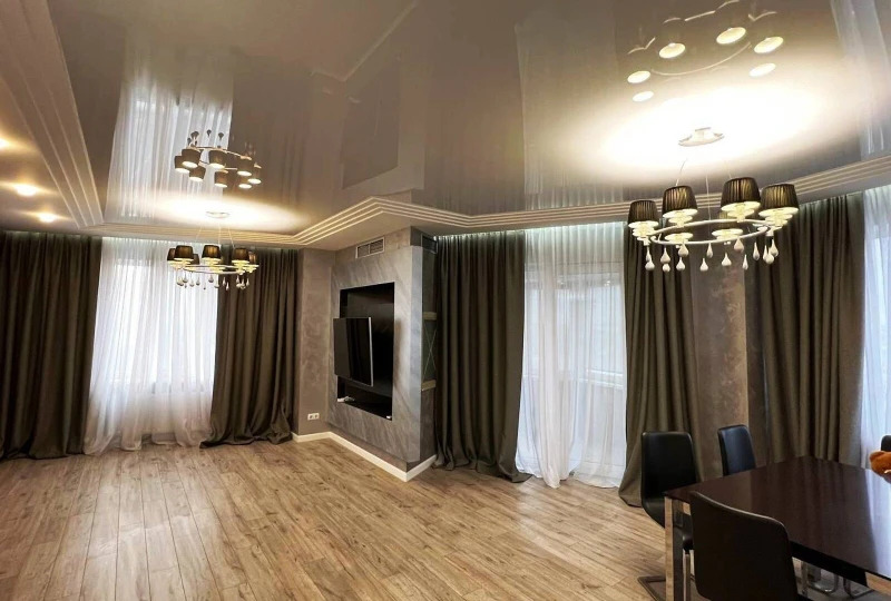 Продаж 2-кімнатної квартири 144 м²