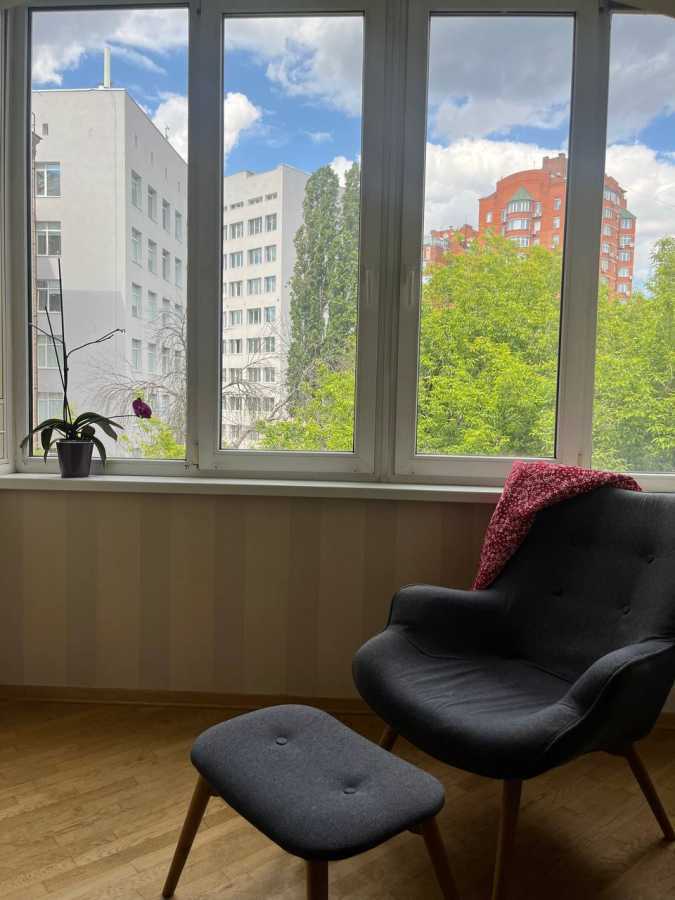 Продажа 3-комнатной квартиры 87.4 м², Златоустовская ул., 1