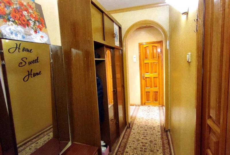 Продажа 2-комнатной квартиры 52 м²