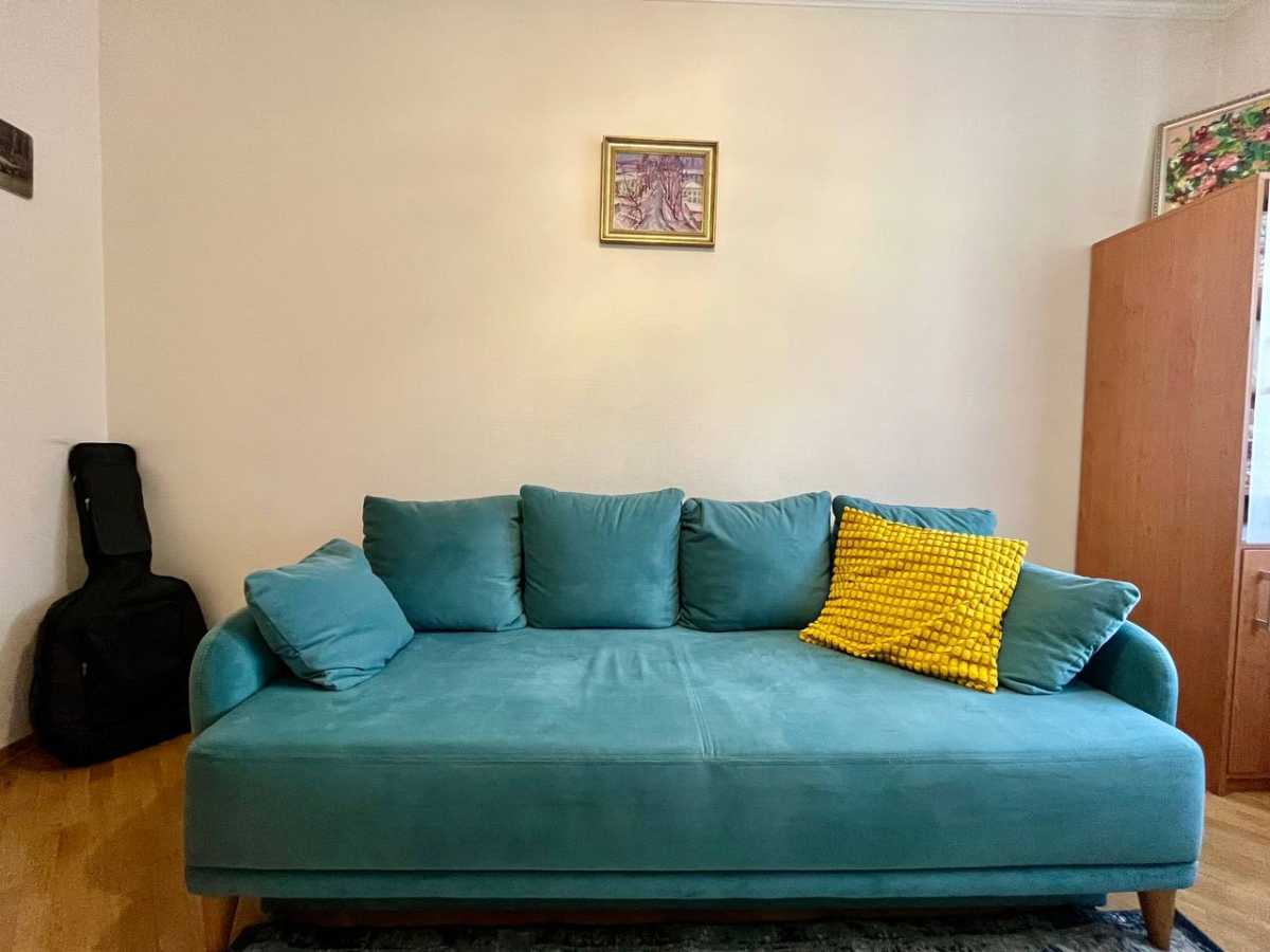 Продажа 3-комнатной квартиры 87.4 м², Златоустовская ул., 1