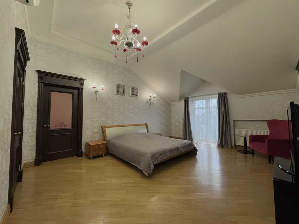 Продажа дома 550 м², Європейська