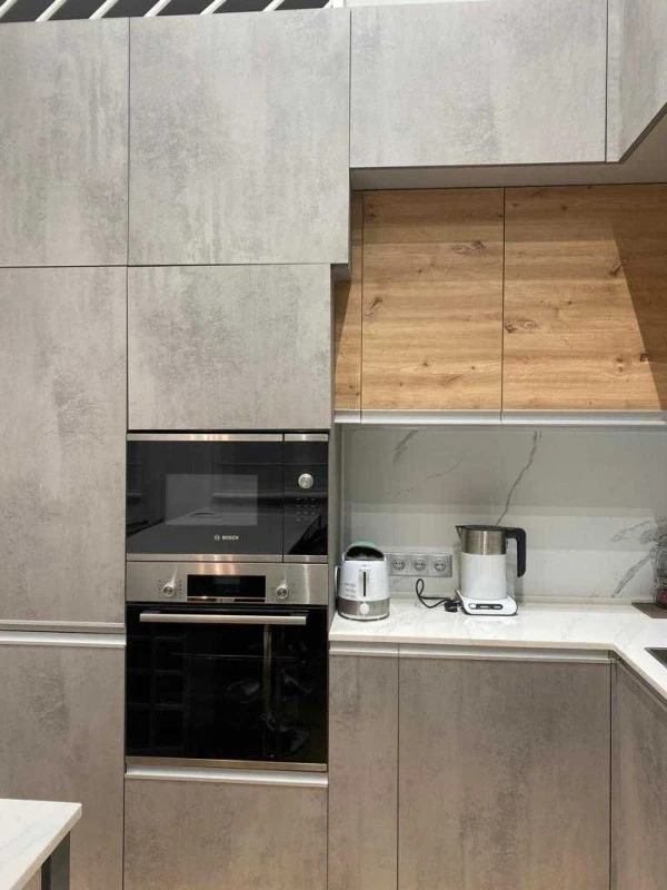 Продажа 2-комнатной квартиры 55 м²