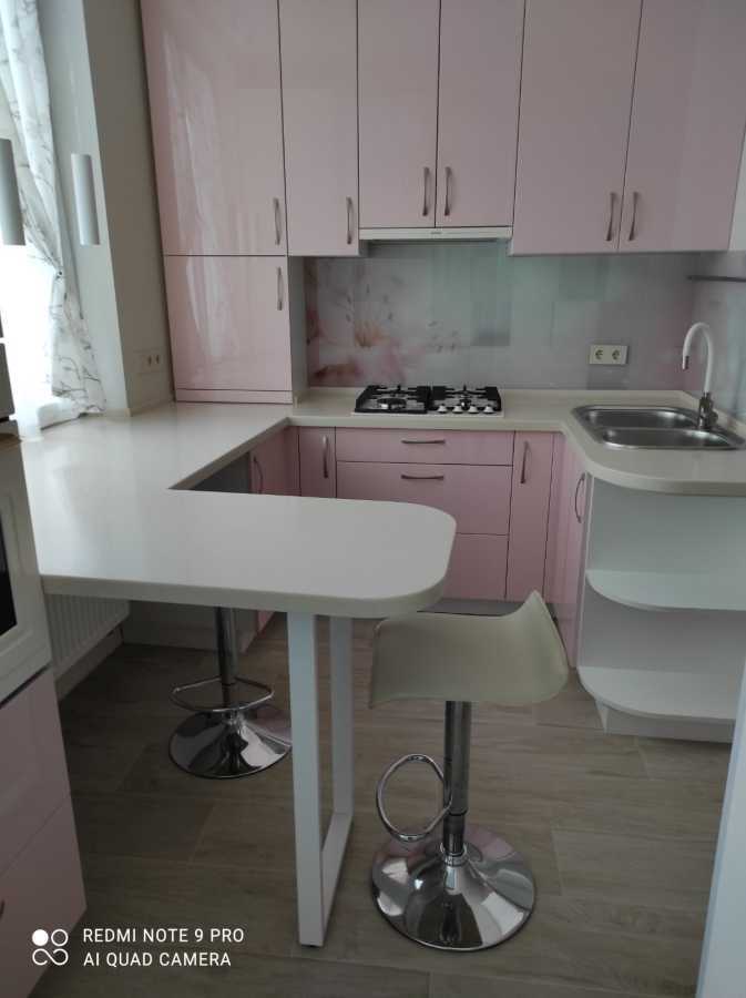Аренда 2-комнатной квартиры 68 м², Бархатная ул., 9А