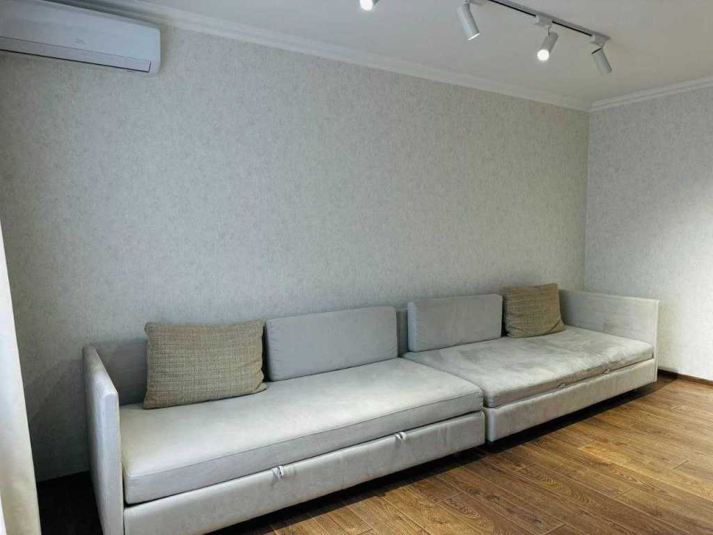 Аренда 3-комнатной квартиры 100 м², Ясиноватский пер., 11
