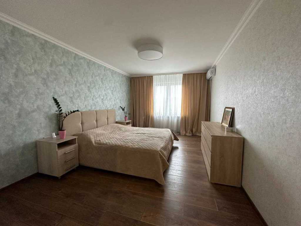 Аренда 3-комнатной квартиры 100 м², Ясиноватский пер., 11