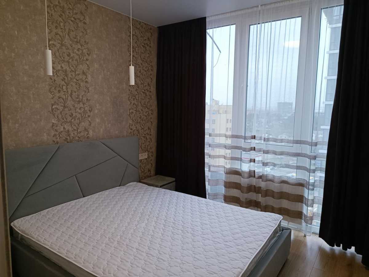 Аренда 1-комнатной квартиры 45 м², ЖК Crystal Avenue, ДОМ 3 (УЛ. КРЫШТАЛЕВА, 1А)