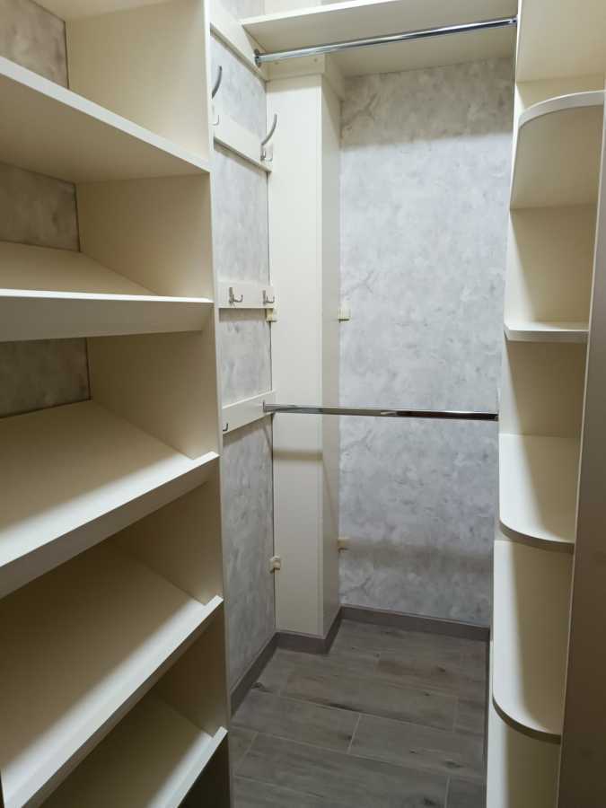 Аренда 1-комнатной квартиры 45 м², ЖК Crystal Avenue, ДОМ 3 (УЛ. КРЫШТАЛЕВА, 1А)
