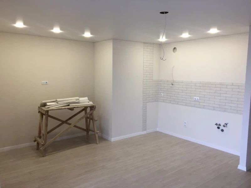 Продажа 1-комнатной квартиры 58 м²
