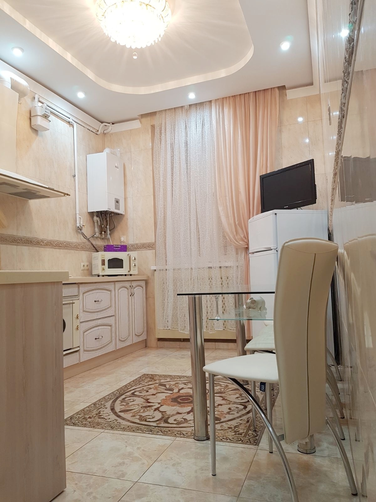 2-кімнатна квартира подобово 55 м², Николаевская дор., 168