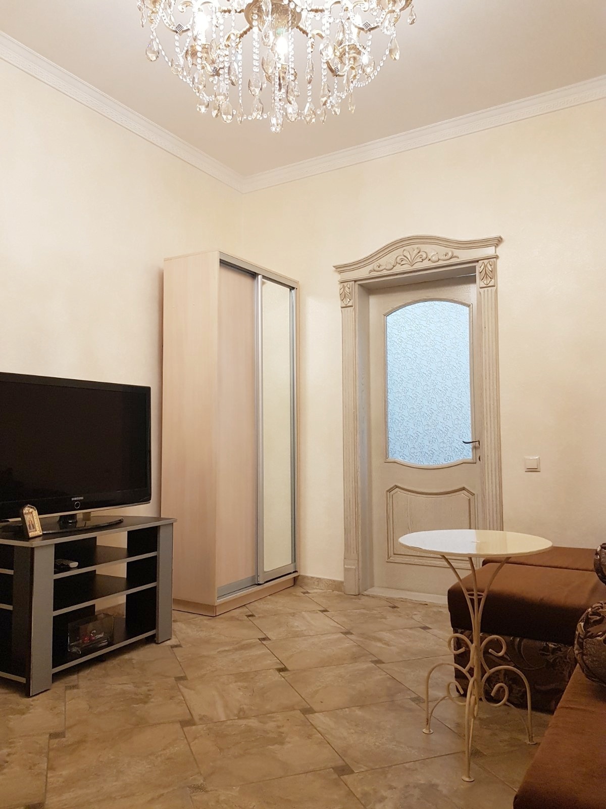2-кімнатна квартира подобово 55 м², Николаевская дор., 168