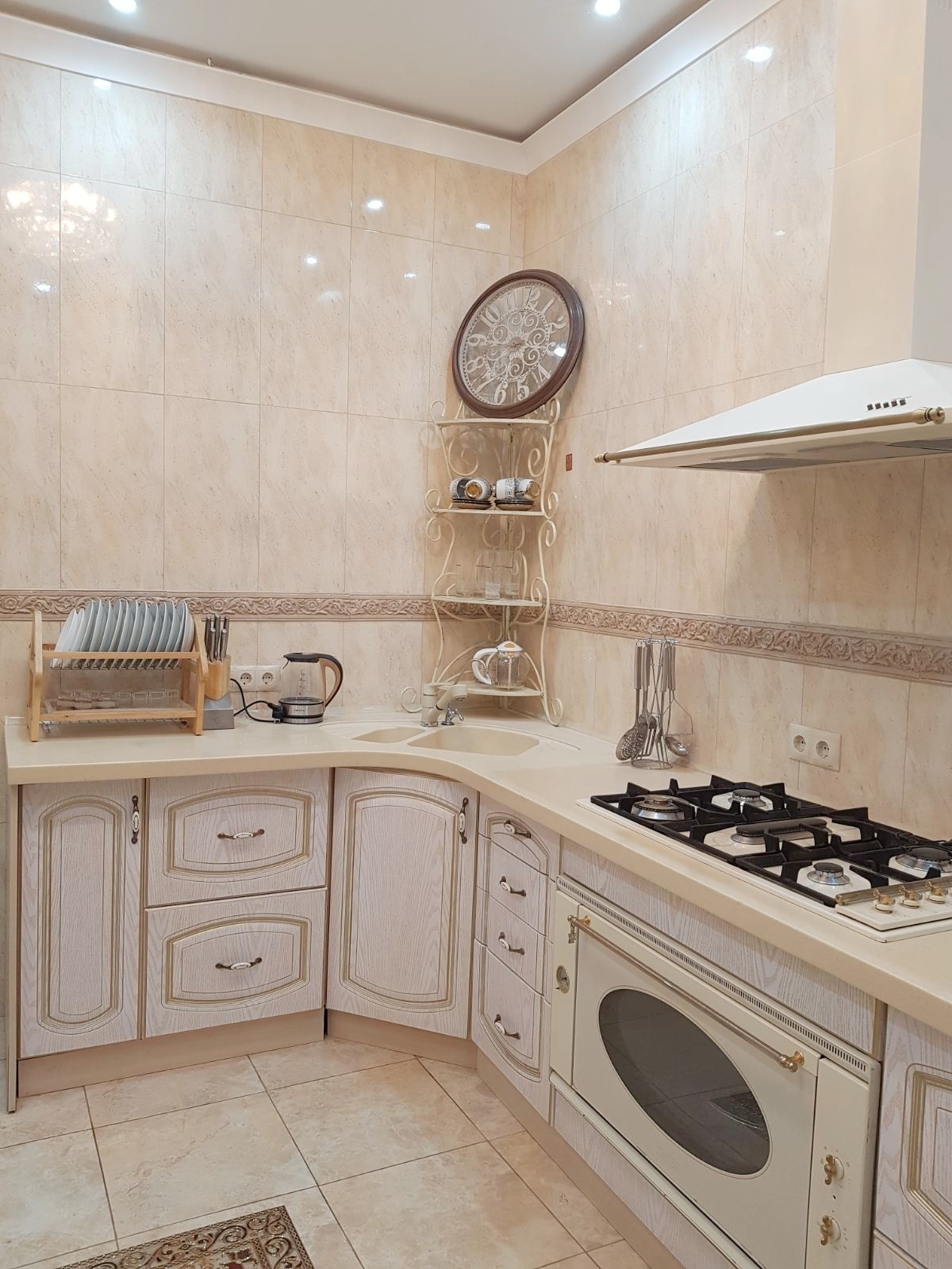 2-кімнатна квартира подобово 55 м², Николаевская дор., 168