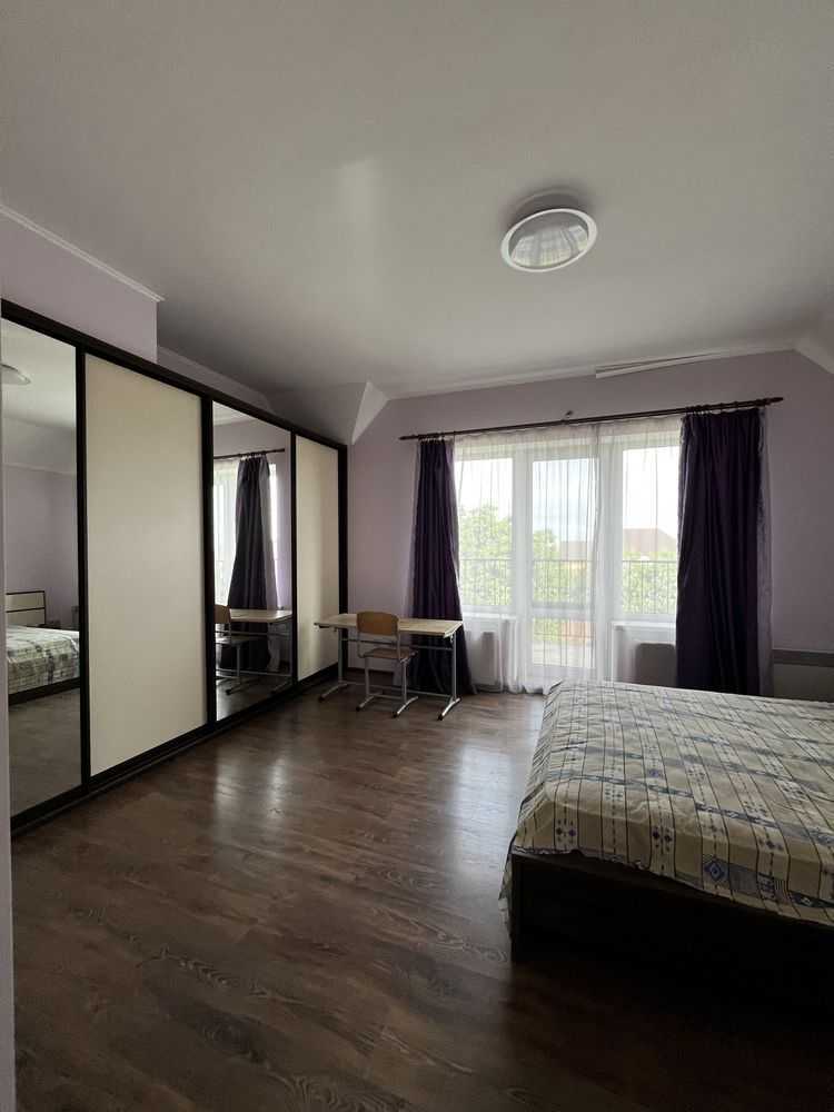 Продаж будинку 295 м², Дорошенко