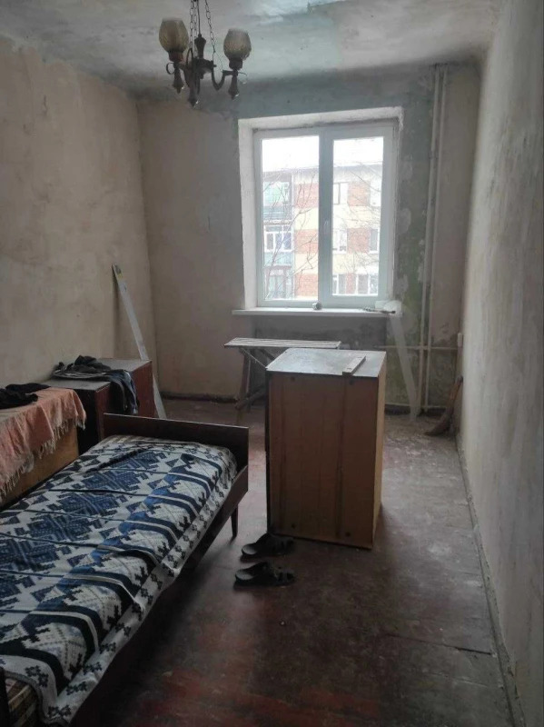 Продаж 3-кімнатної квартири 65 м²