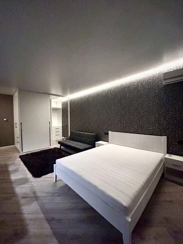 Аренда 1-комнатной квартиры 45 м²
