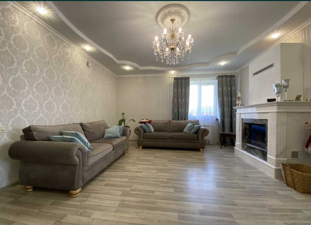 Продаж будинку 224.4 м², Лісова вул.