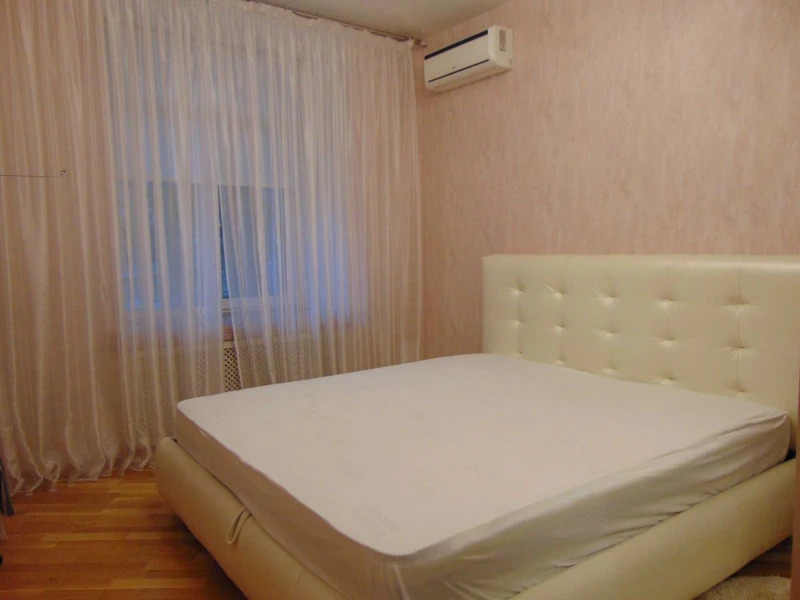 Аренда 3-комнатной квартиры 83 м²