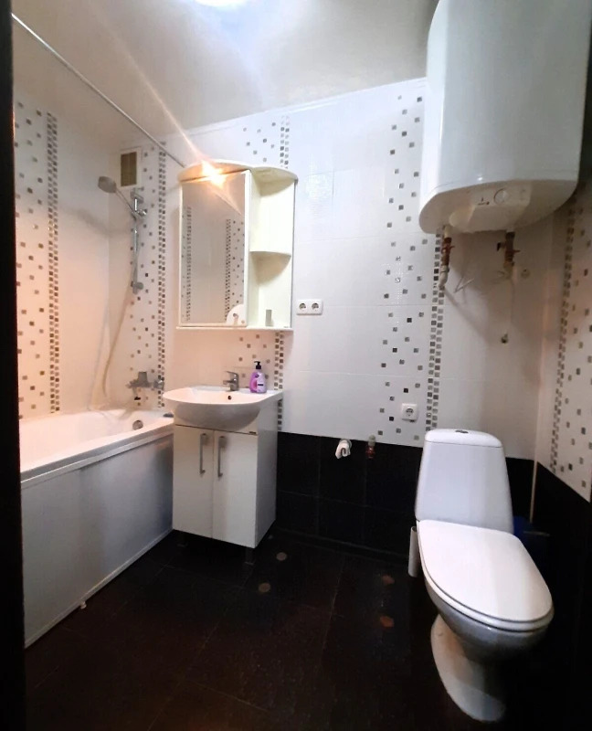 Продажа 2-комнатной квартиры 45 м²