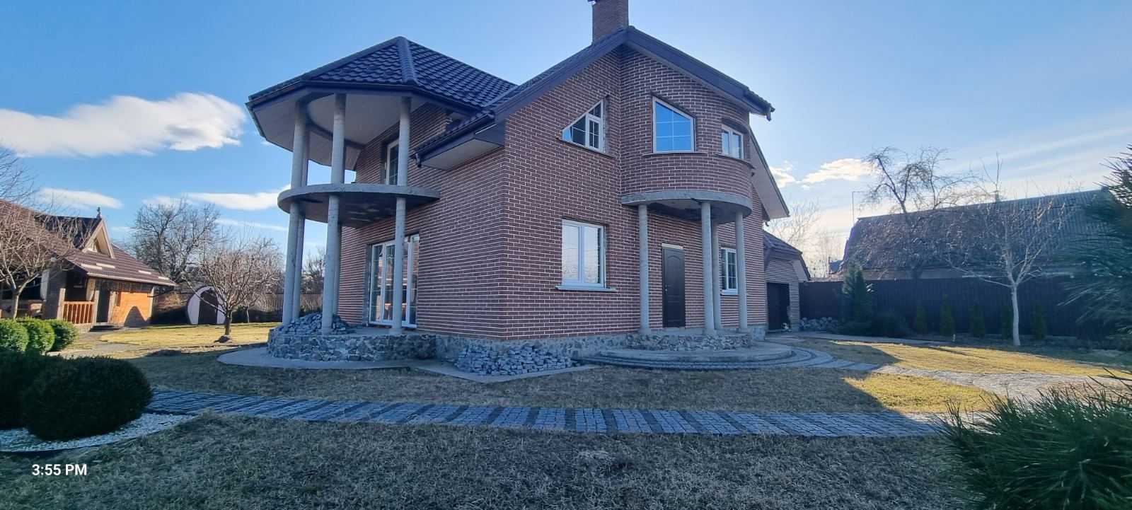 Продаж будинку 200 м²