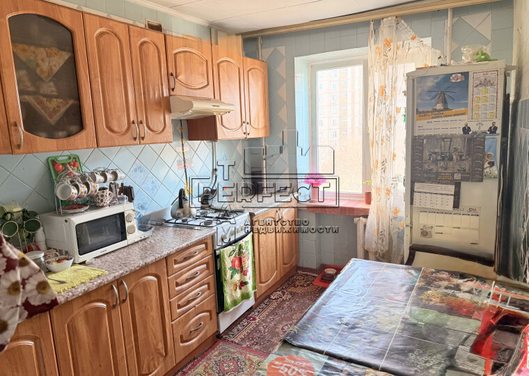 Продажа 3-комнатной квартиры 68 м², Грушевского ул., 3