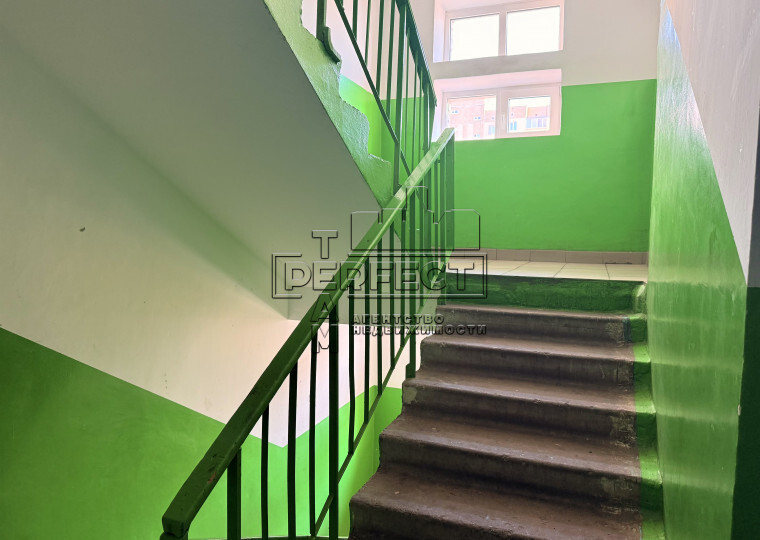Продажа 3-комнатной квартиры 68 м², Грушевского ул., 3