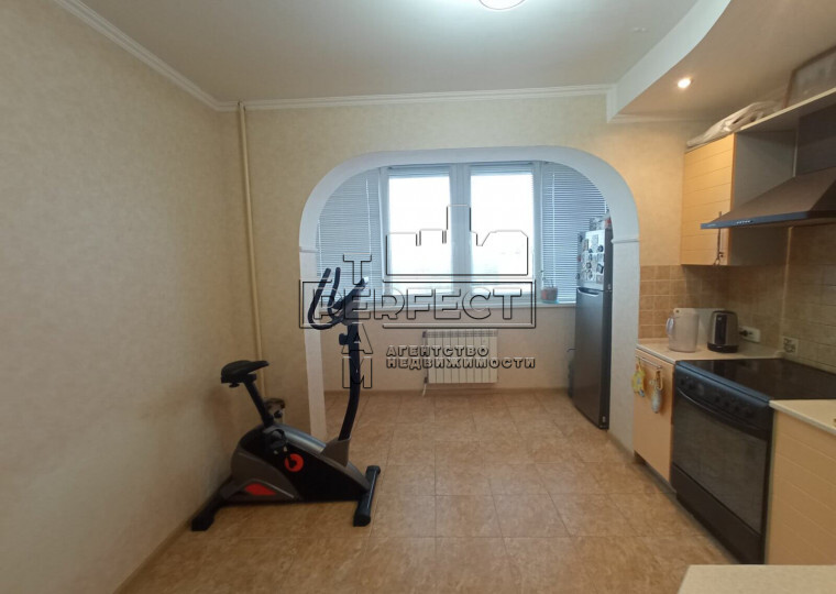 Продаж 1-кімнатної квартири 38 м², Миколи Закревського вул., 11