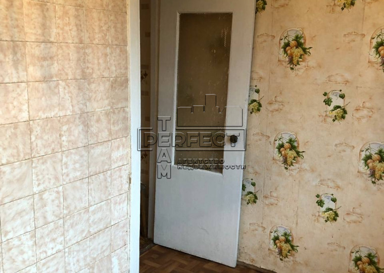 Продажа 2-комнатной квартиры 46 м², Кирилловская ул., 115/2