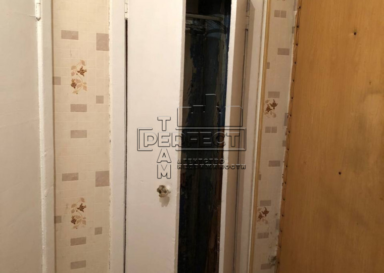 Продажа 2-комнатной квартиры 46 м², Кирилловская ул., 115/2