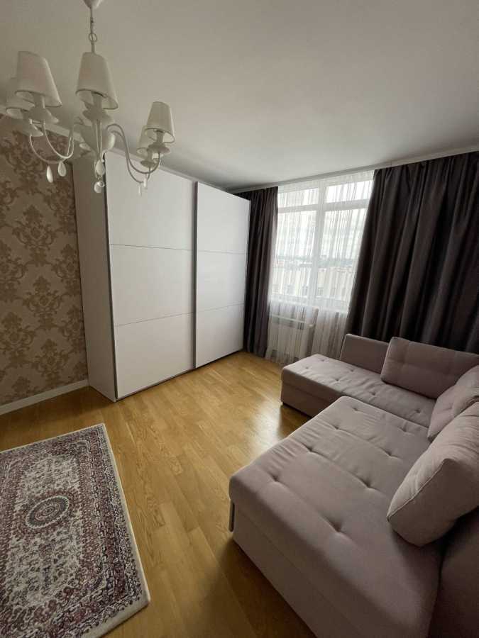 Аренда 1-комнатной квартиры 45 м², Героев Сталинграда просп., 2Д