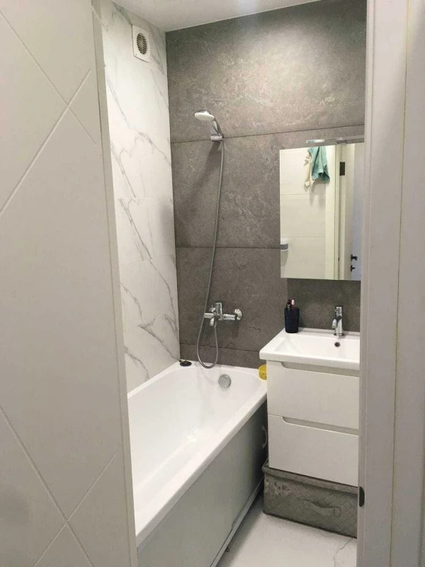Продажа 2-комнатной квартиры 46 м²